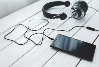 意甲：米兰球员托莫里接受采访表忠诚，只要管理层不赶我走，我就一直留在米兰